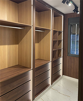 Vestidor iluminado